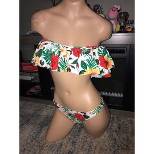 Tropical hawaiin Bikini